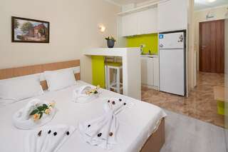 Апарт-отели Villa Sardinia Apartments Свети-Влас Номер-студио с двуспальной кроватью-5